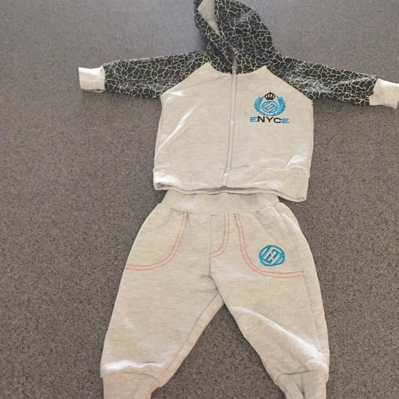 enyce sweat suit